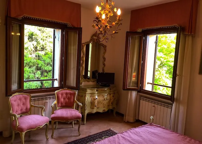 فندق مبيت وإفطار A Esperia إيزولا ديلا سكالا