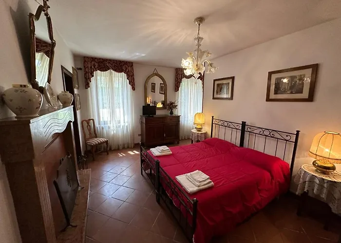 A Esperia * إيزولا ديلا سكالا