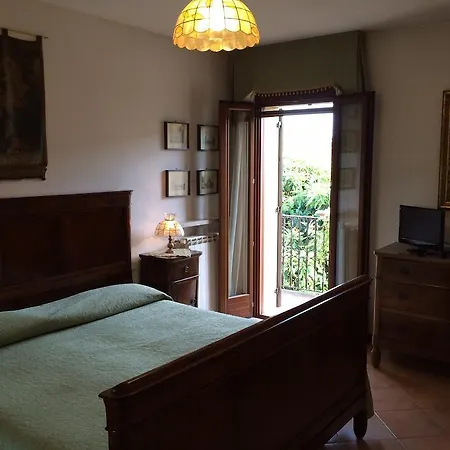 A Esperia Bed & Breakfast *